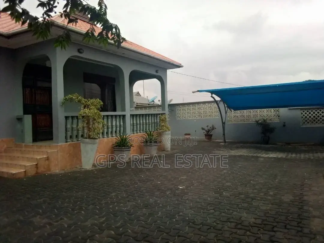 3bdrm House in Kwa Msuguri, Kinondoni for Sale in Kinondoni
