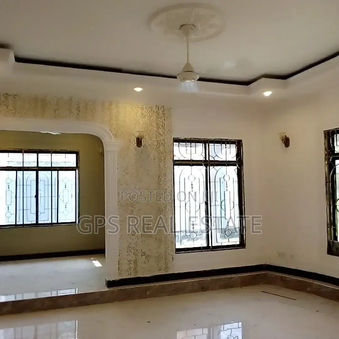 3bdrm House in Kinyerezi, Kinondoni for Sale in Kinondoni