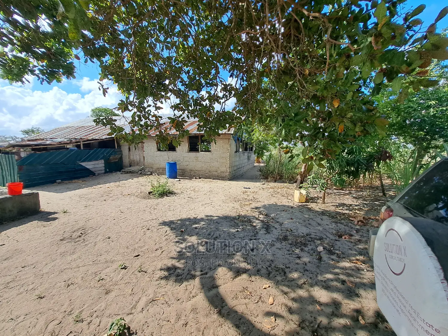 Eneo Linauzwa Bagamoyo Kitopeni Pwani in Bagamoyo