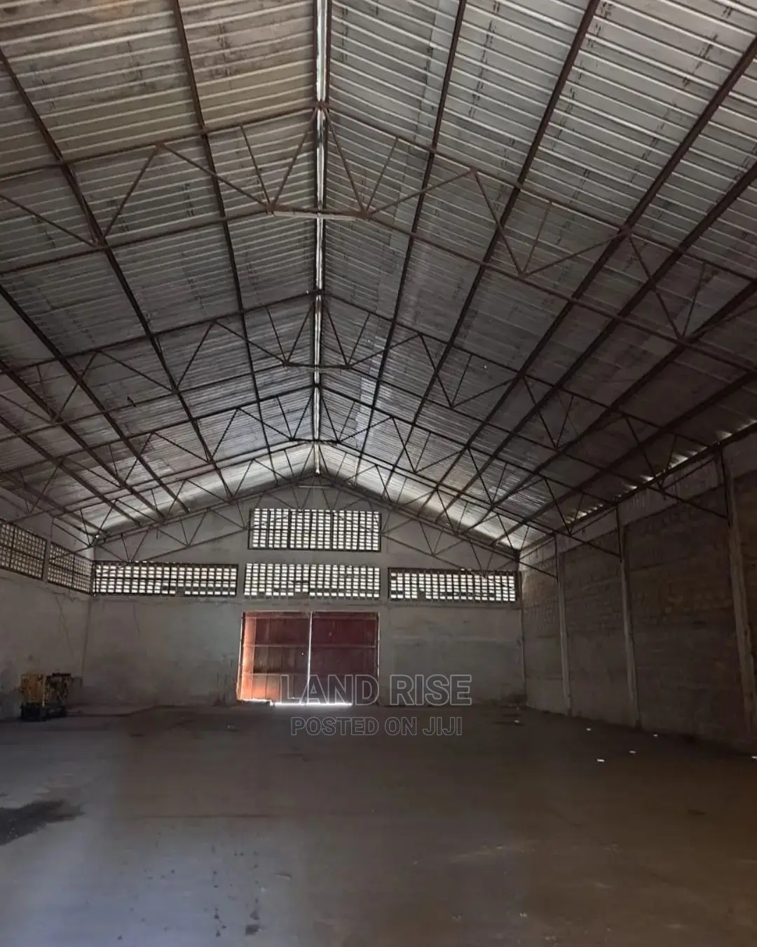 Warehouse and Yard for Sale in Chang'ombe