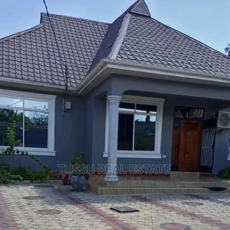 3bdrm House in Kinondoni for Sale in Kinondoni