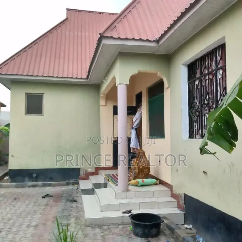 3bdrm House in Azam Complex, Chamazi for Sale in Chamazi