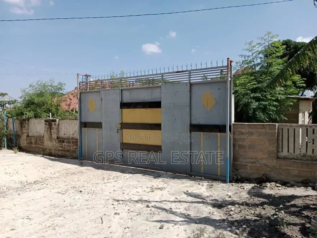 4bdrm House in Mbezi Malamba Mawili, Kinondoni for Sale in Kinondoni