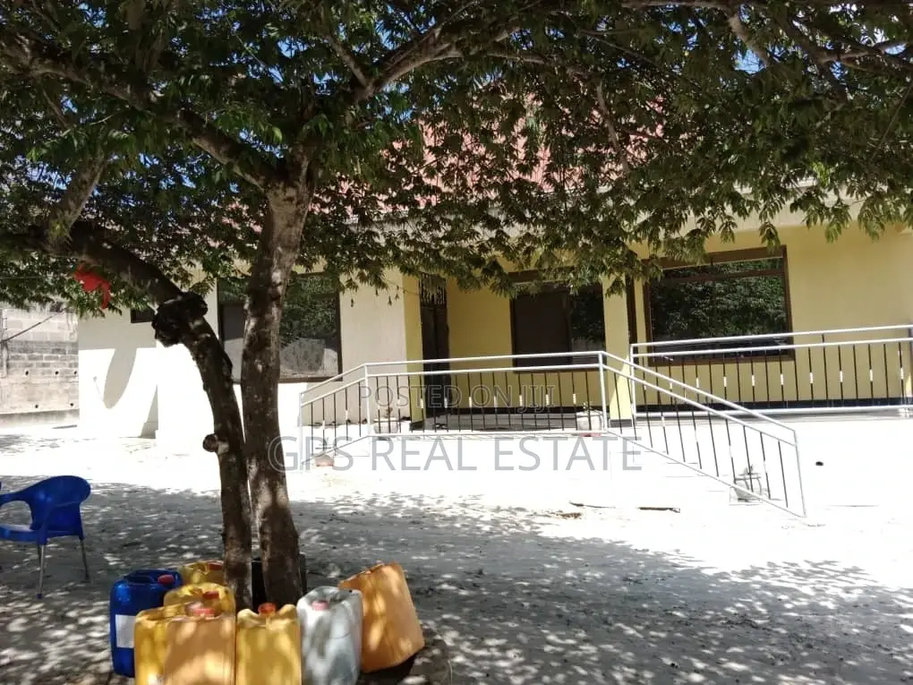 4bdrm House in Mbezi Malamba Mawili, Kinondoni for Sale in Kinondoni