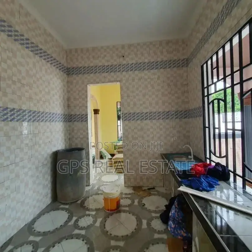4bdrm House in Azam Complex, Temeke for Sale in Temeke