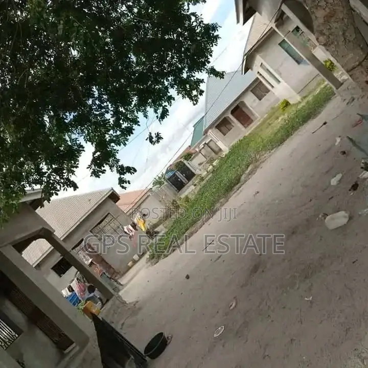 3bdrm House in Kitunda Kivule for Sale in Kitunda
