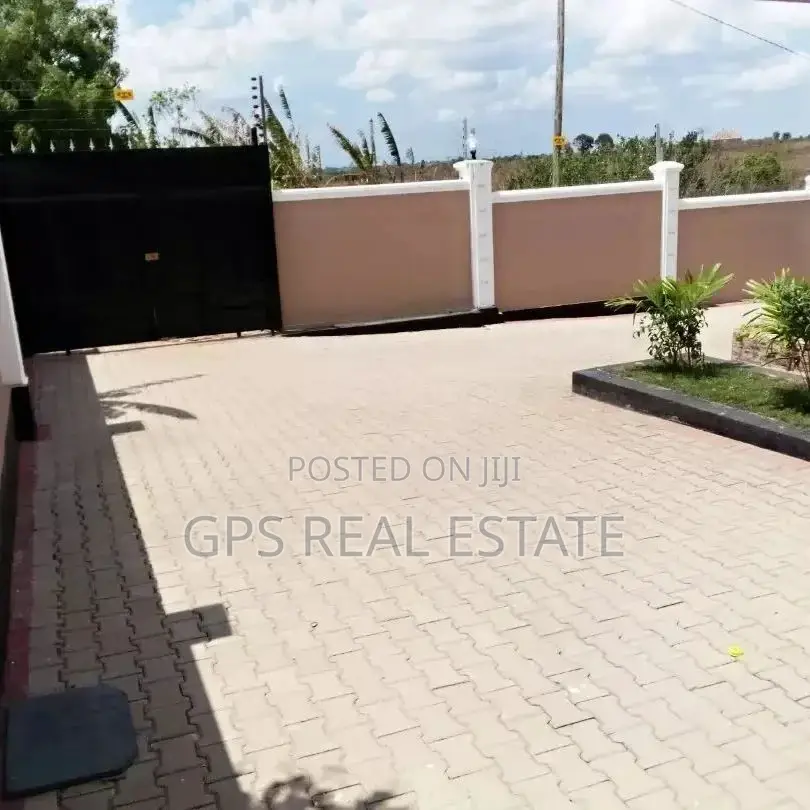 3bdrm House in Picha Ya Ndege, Kibaha for Sale in Kibaha