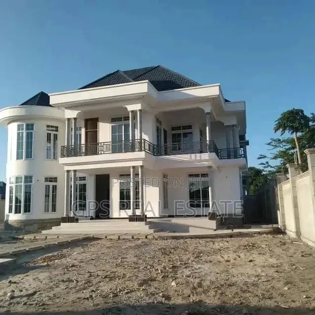 5bdrm House in Kibada Kigambon, Kigamboni for Sale in Kigamboni