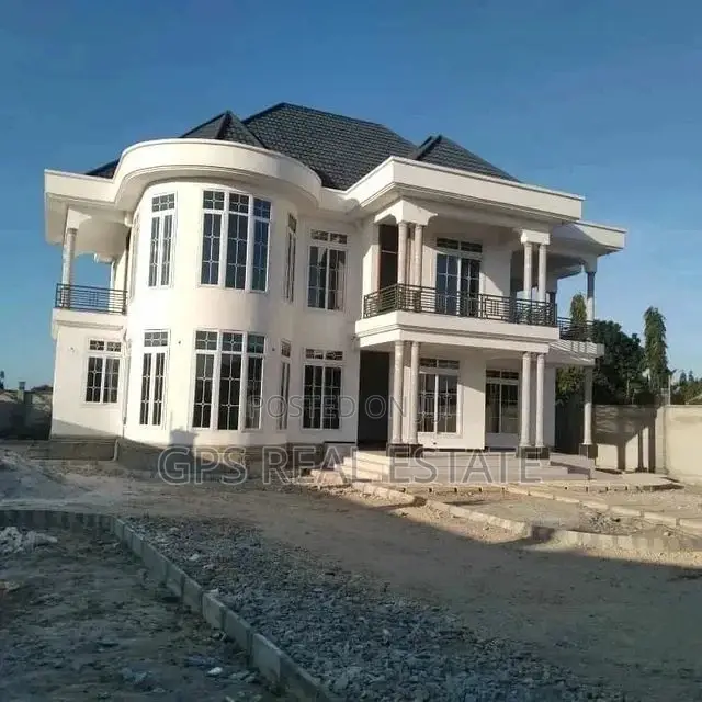 5bdrm House in Kibada Kigambon, Kigamboni for Sale in Kigamboni