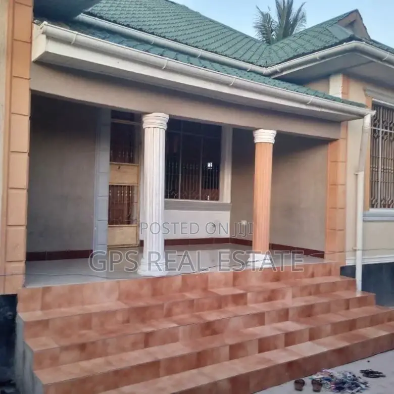 4bdrm House in Mbagala Mbande, Temeke for Sale in Temeke