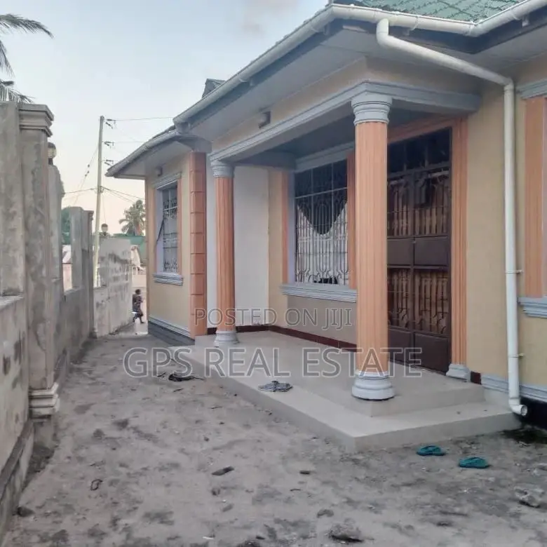 4bdrm House in Mbagala Mbande, Temeke for Sale in Temeke