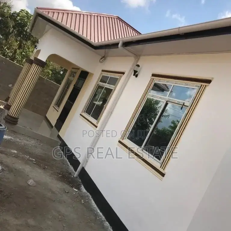 3bdrm House in Madale, Kinondoni for Sale in Kinondoni