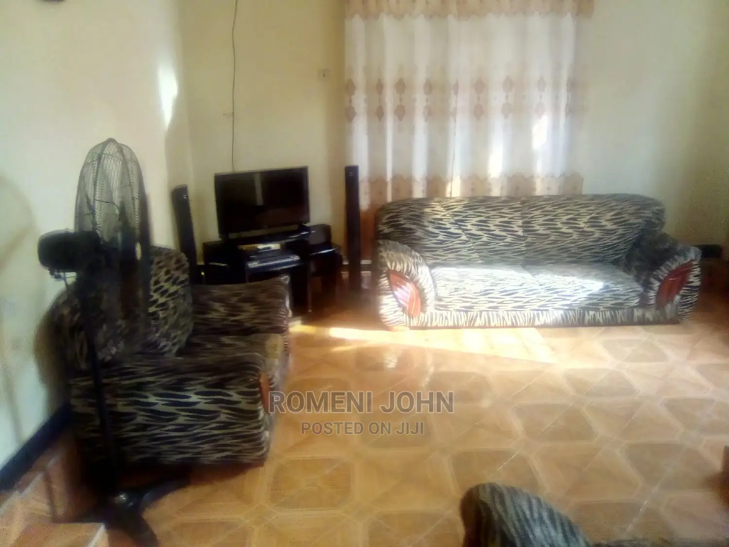 Furnished 5bdrm Townhouse/Terrace in Tanzania Daressalaam for Sale in Ukonga