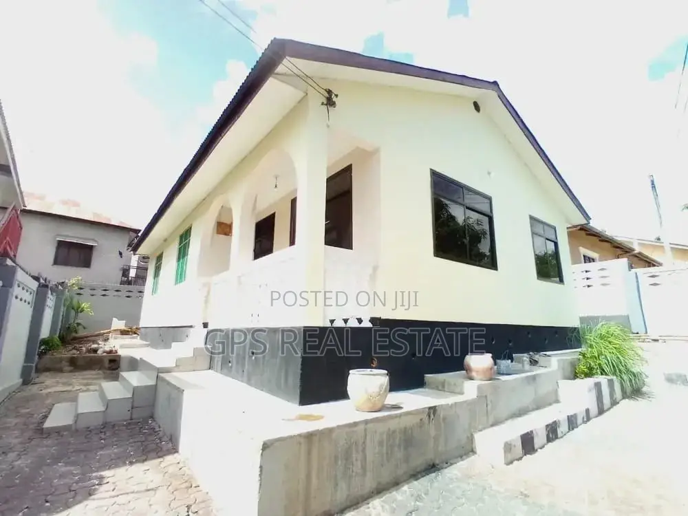 3bdrm House in Ubungo, Kinondoni for Sale in Kinondoni