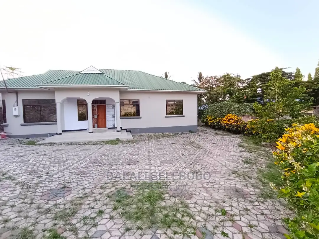 3bdrm Farm House in Kimara Stop Over, Kinondoni for Rent in Kinondoni