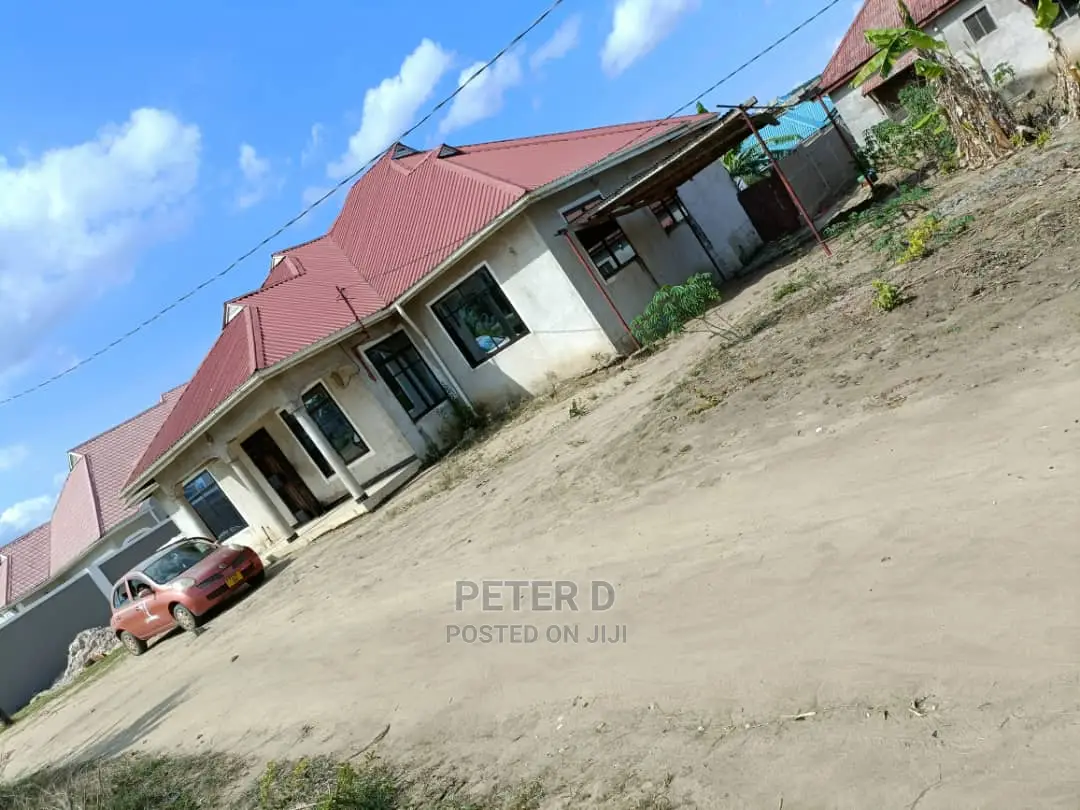 3bdrm House in Mbezi for Sale in Mbezi