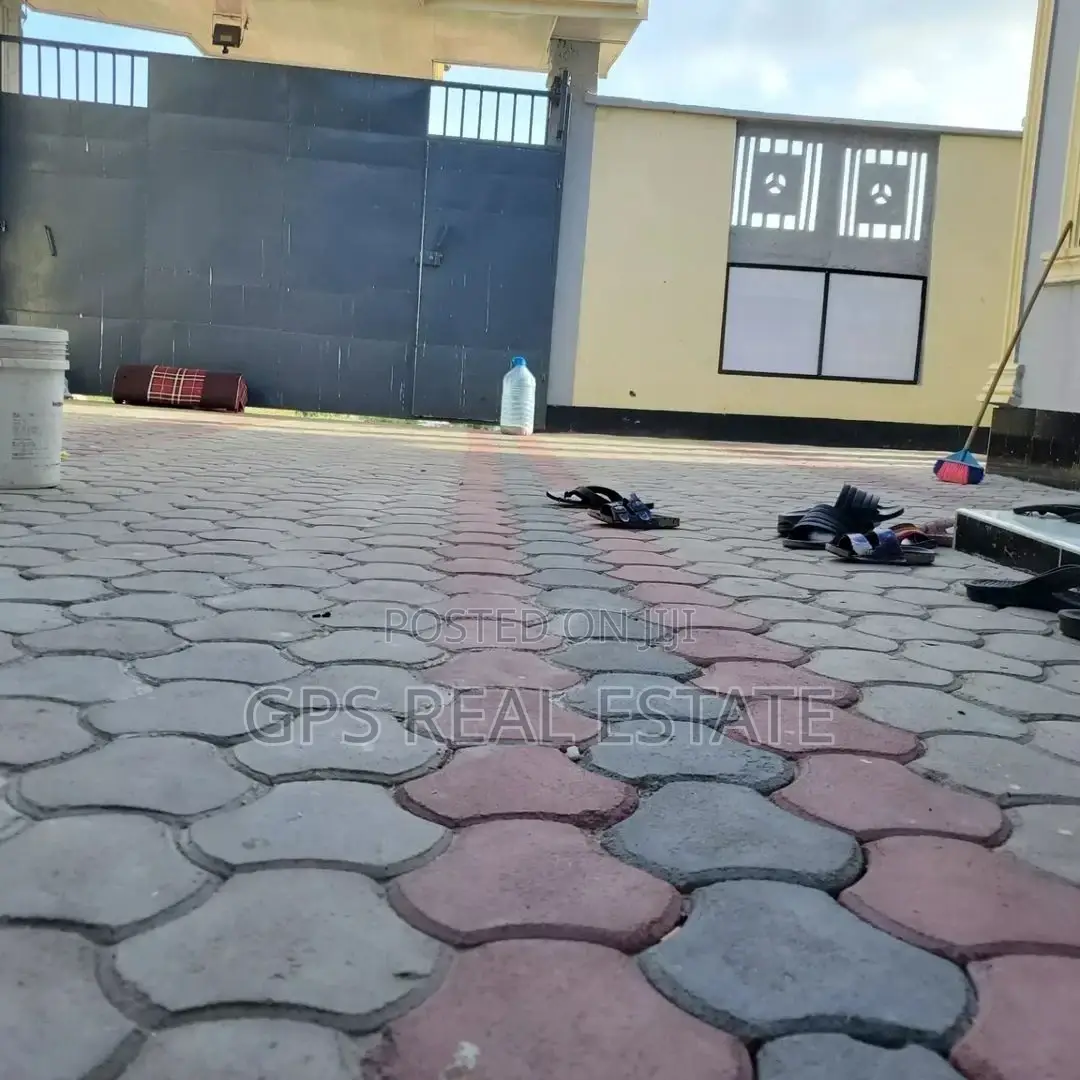 3bdrm House in Mbagaka Kwambiku, Temeke for Sale in Temeke