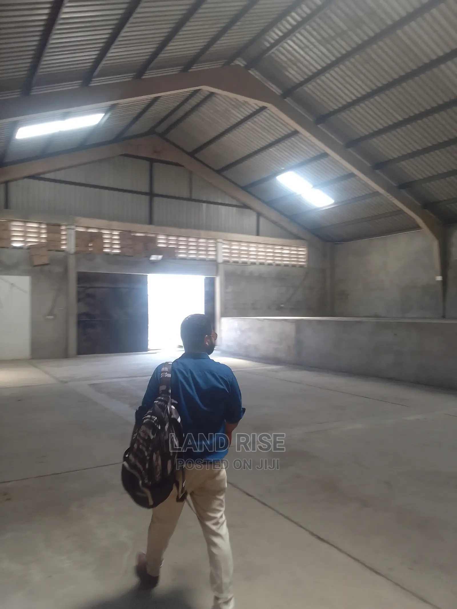Kurasini Port Warehouse 400 Sqm in Kurasini
