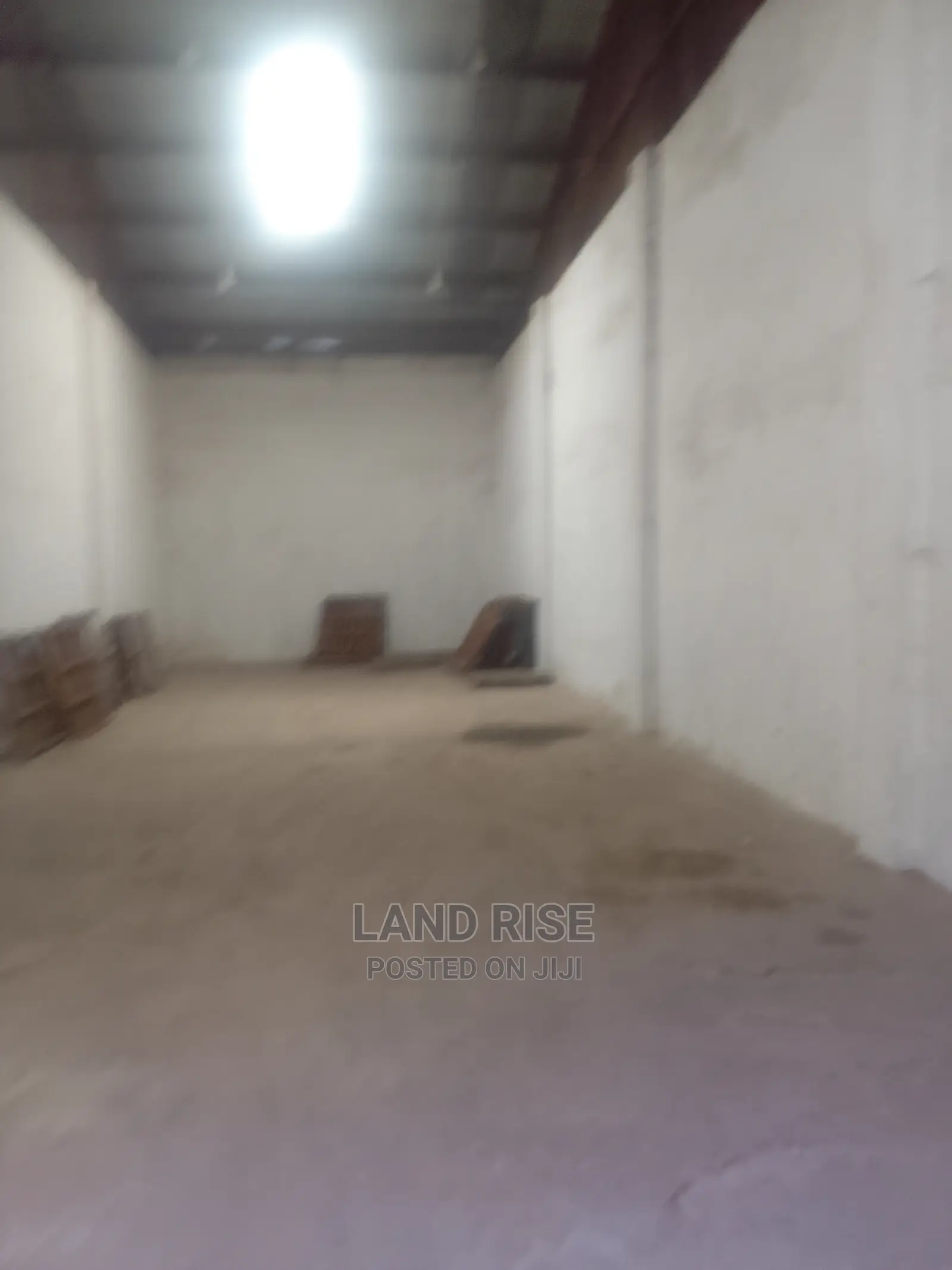 100 Sqm Warehouse for Rent in Kipawa