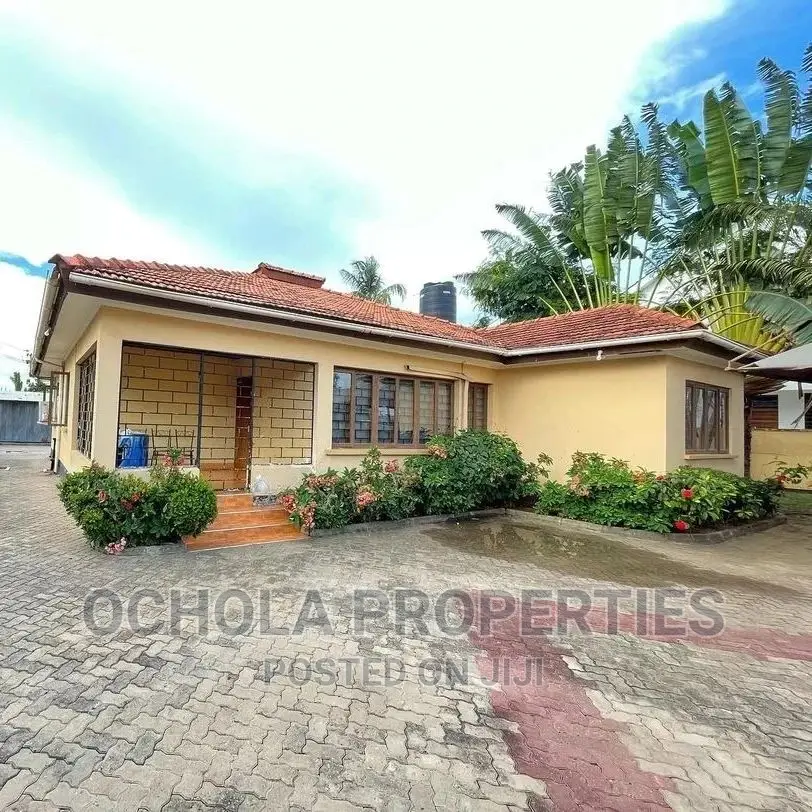 3bdrm House in Mbezi for Sale in Mbezi