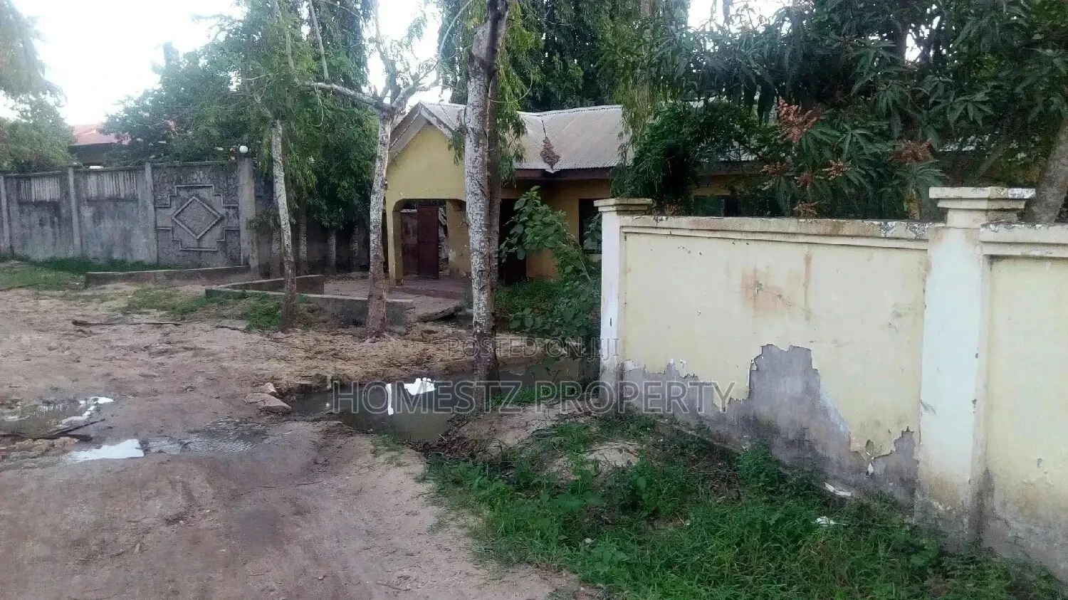 Hostel for Sale in Kinondoni