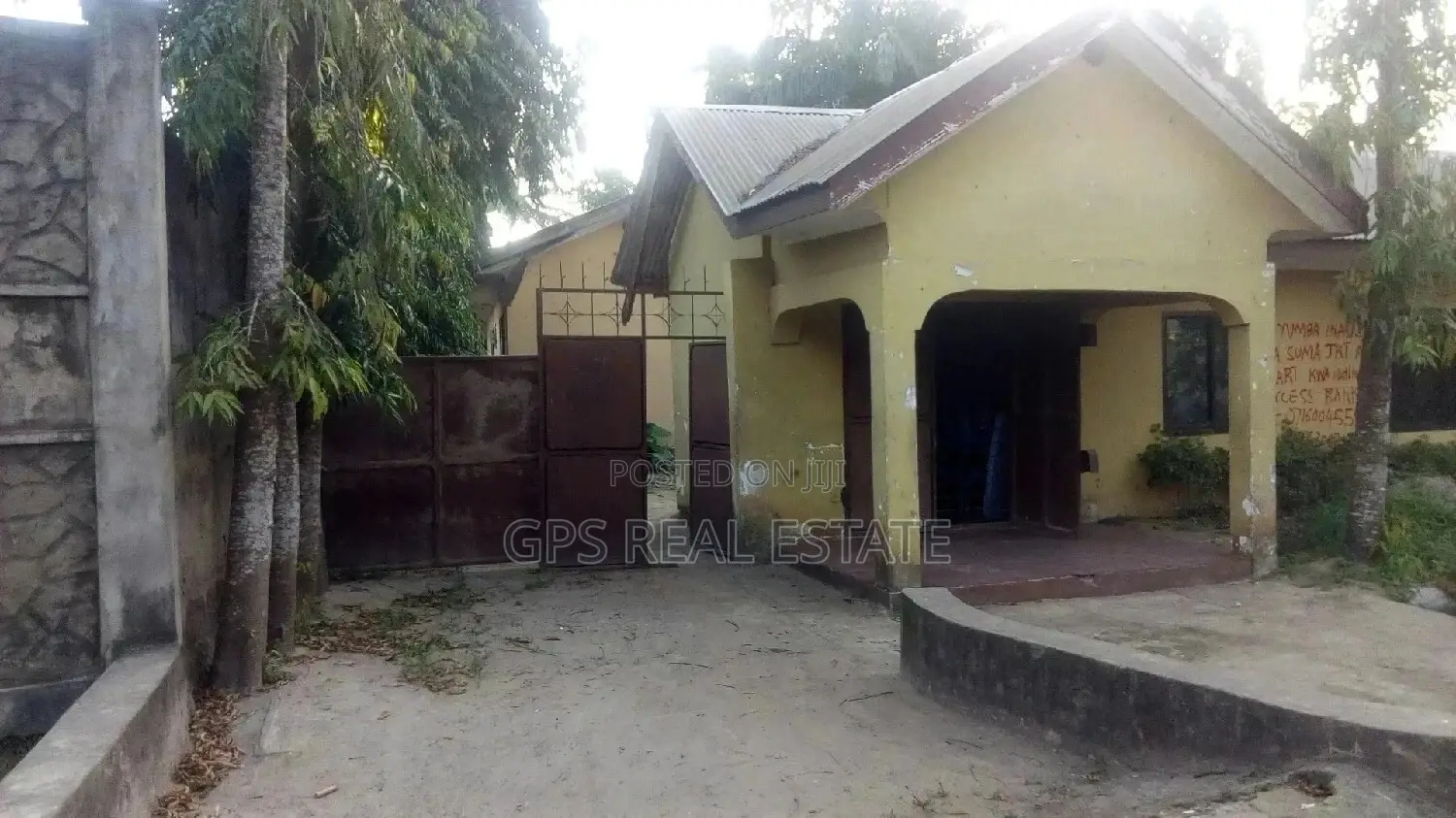 Hostel for Sale in Kinondoni