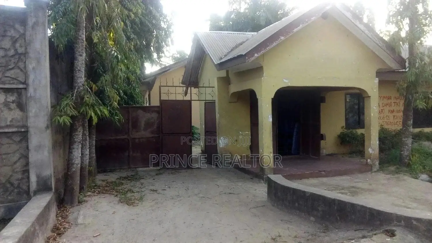 Hostel for Sale in Kinondoni