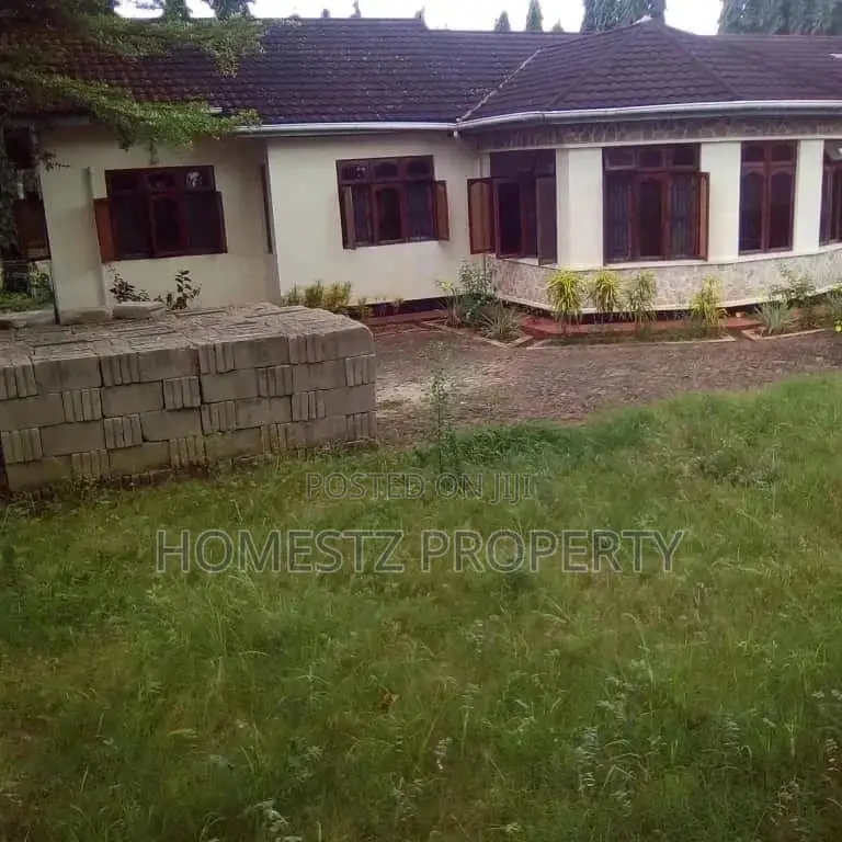 House For Sale In Town in Kinondoni