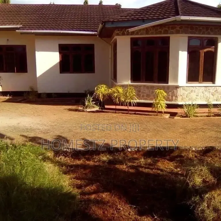 House For Sale In Town in Kinondoni