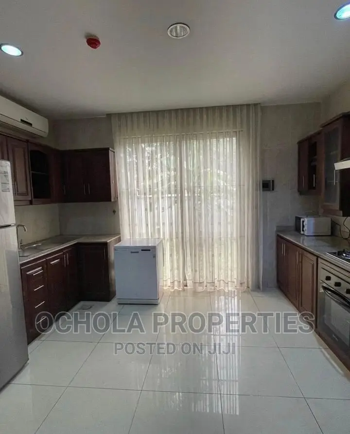 Furnished 4bdrm Apartment in Masaki for Rent in Masaki