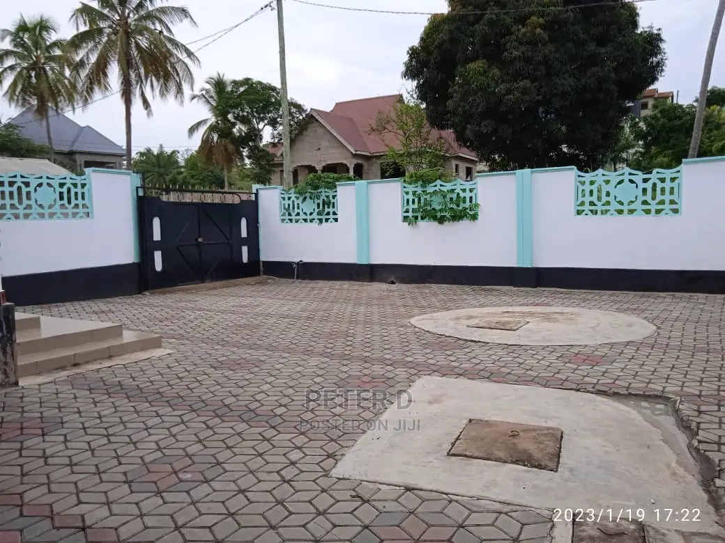 3bdrm House in Kimara for Sale in Kimara