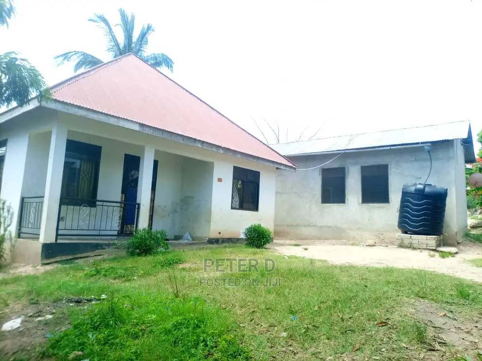 3bdrm House in Goba for sale in Goba