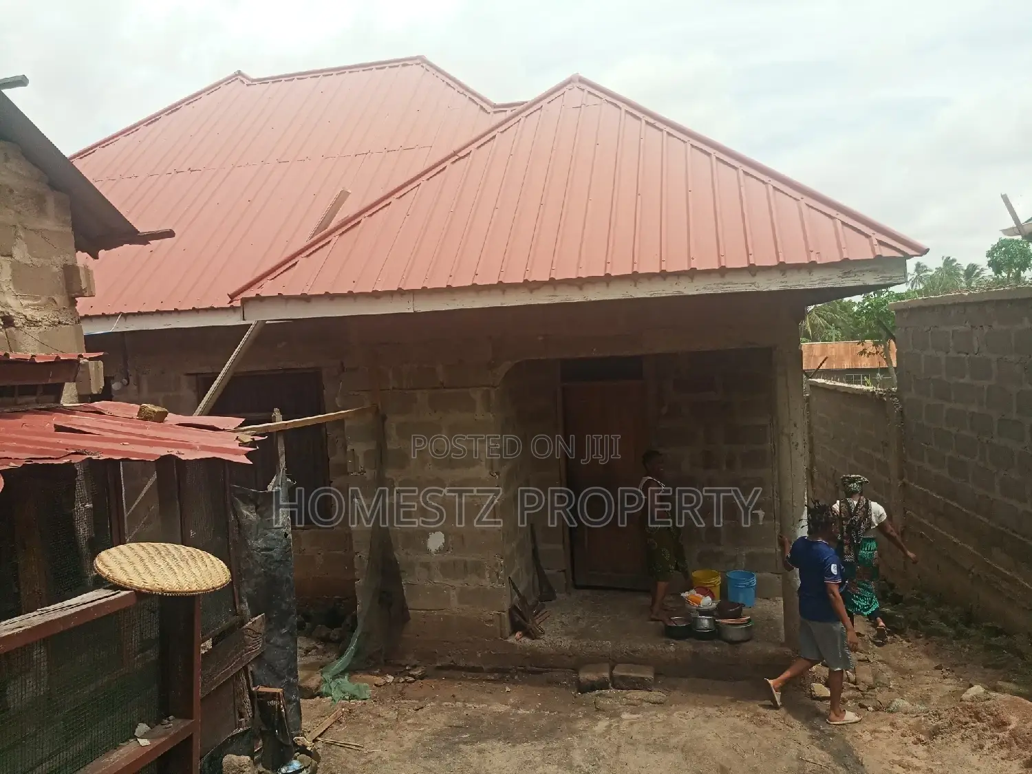 3bdrm House in Mbezi Makabe, Kinondoni for Sale in Kinondoni