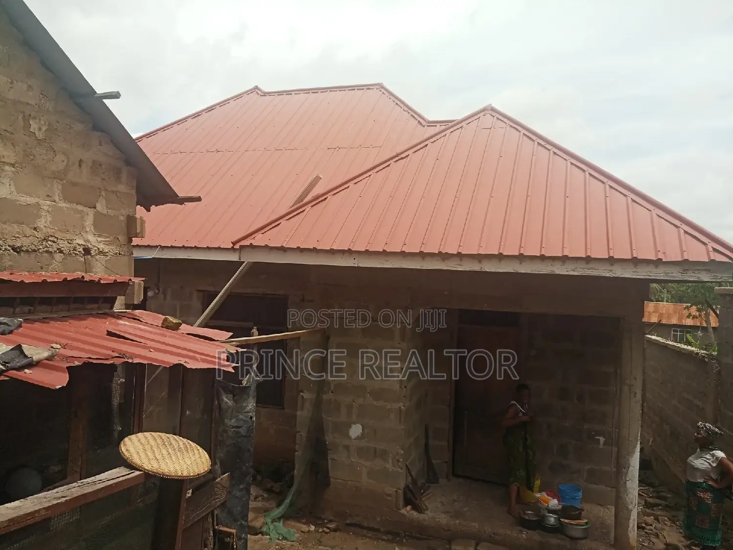 3bdrm House in Mbezi Makabe, Kinondoni for Sale in Kinondoni
