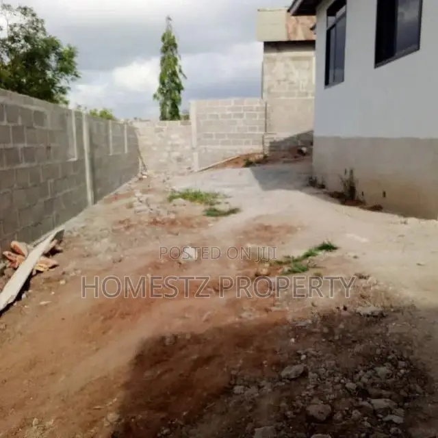3bdrm House in Mbezi Kwa Msuguli, Kinondoni for Sale in Kinondoni