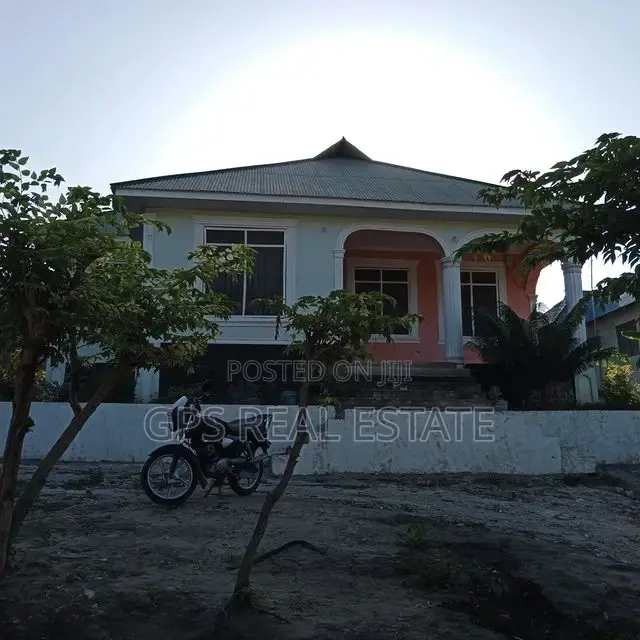 3bdrm House in Tegeta Namanga, Kinondoni for Sale in Kinondoni
