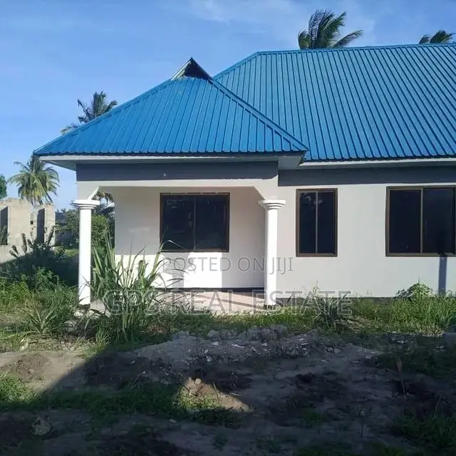 3bdrm House in Msongola, Kinondoni for Sale in Kinondoni
