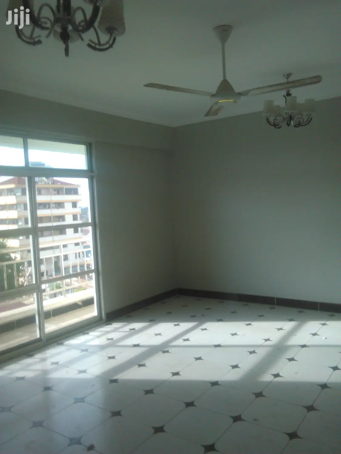 3bdrm Apartment in Kariakoo for rent in Kariakoo