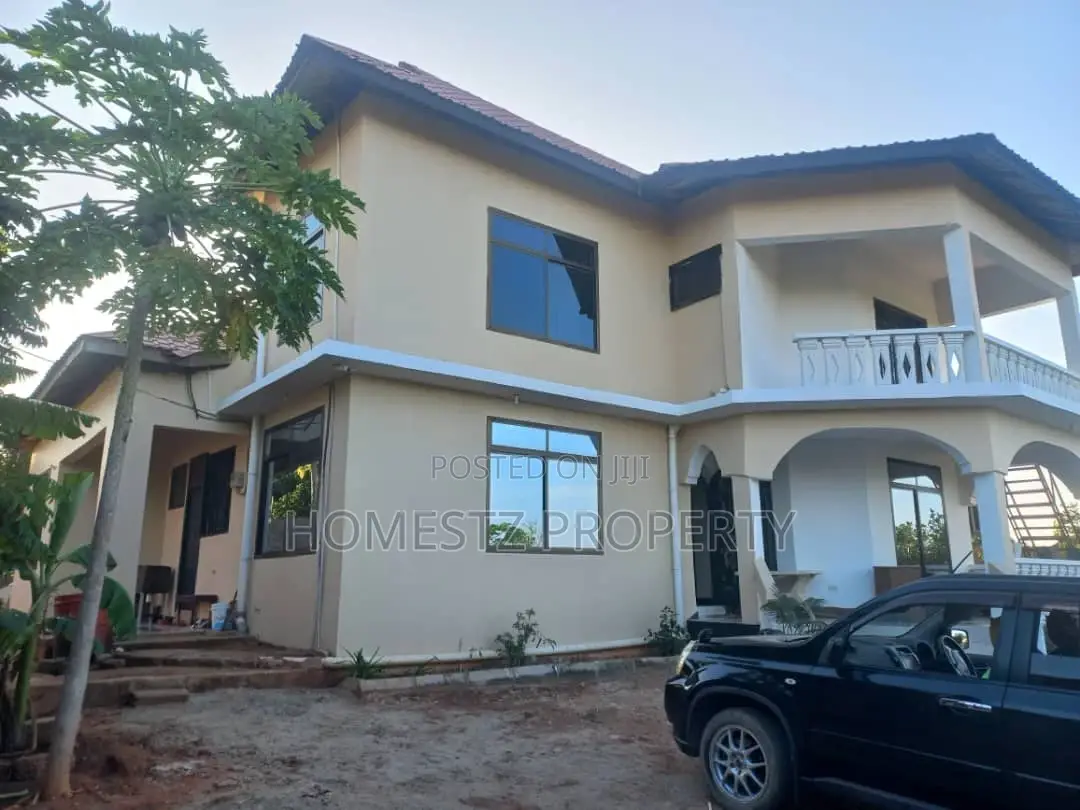 4bdrm House in Bunju, Kinondoni for Sale in Kinondoni