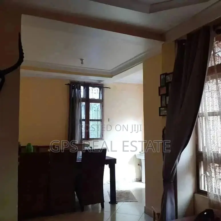 Big House For Sale in Kinondoni