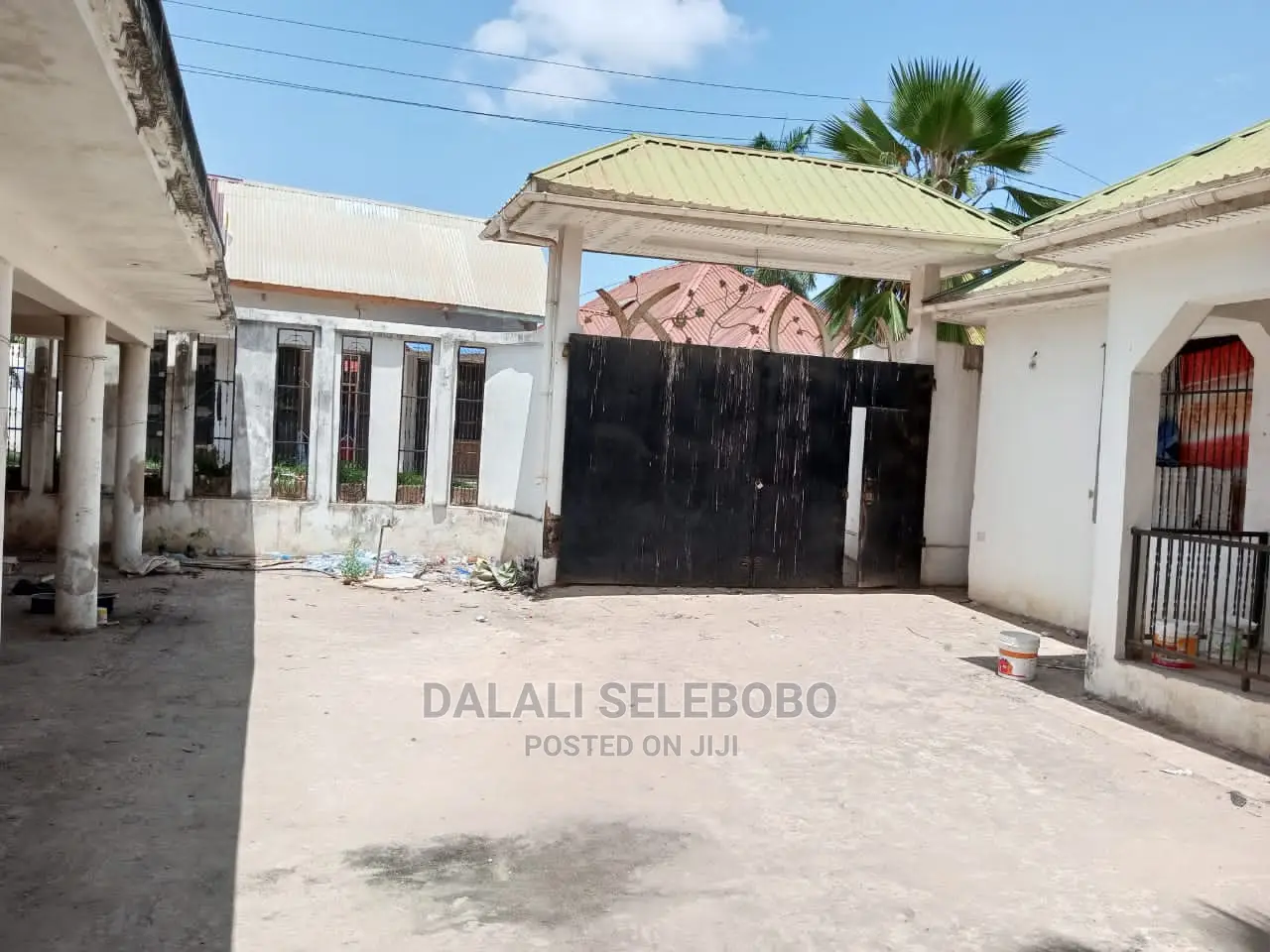 4bdrm Bungalow in Salasala, Kinondoni for Sale in Kinondoni