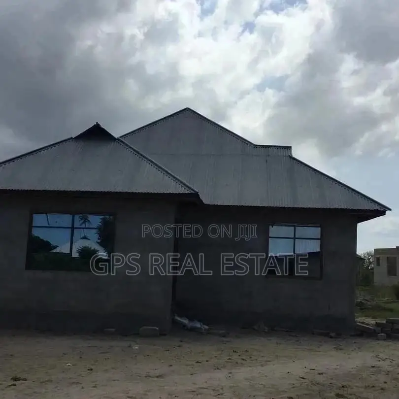 House For Sale Bagamoyo in Kinondoni