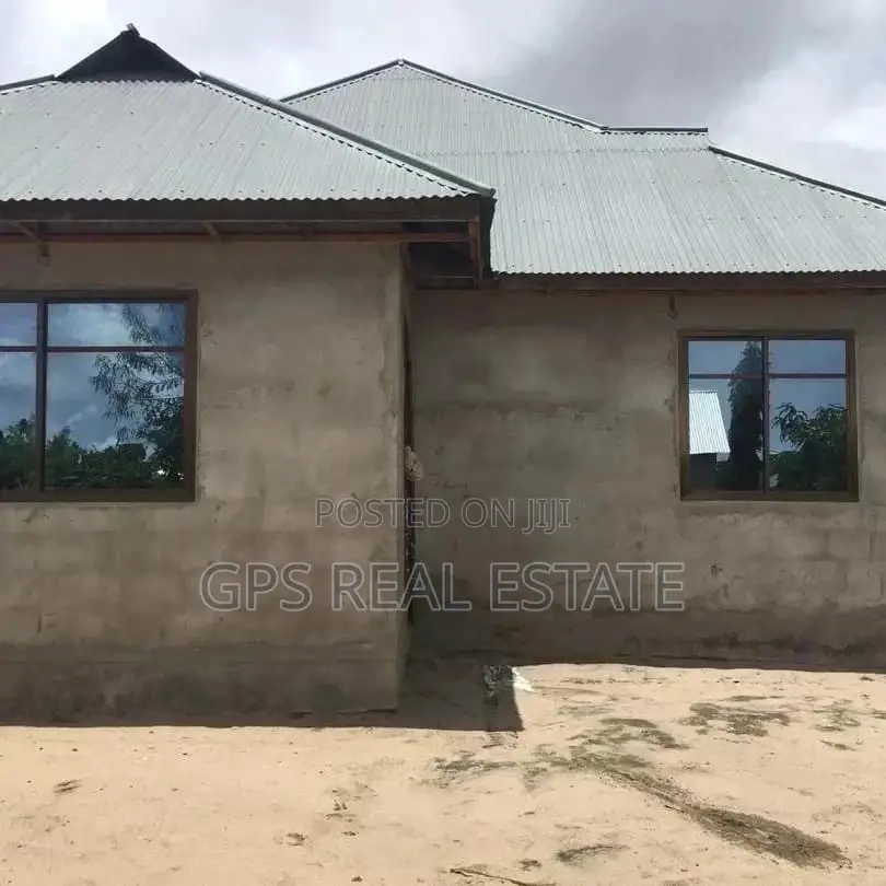 House For Sale Bagamoyo in Kinondoni