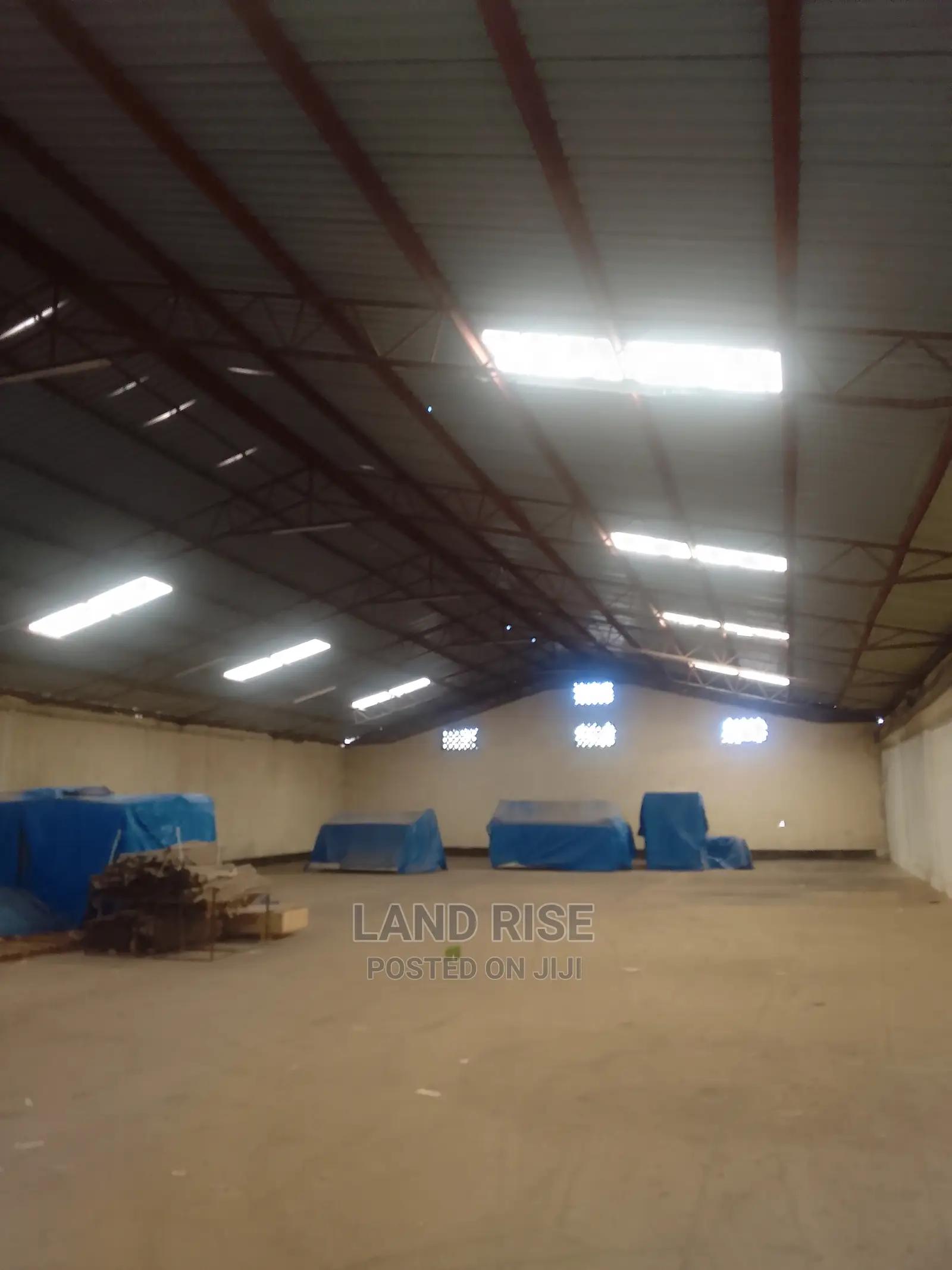 Warehouse in Salasala in Mbezi