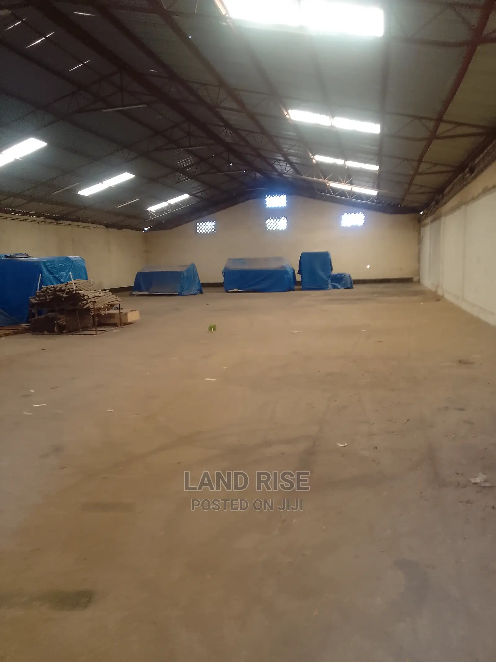 Warehouse in Salasala in Mbezi