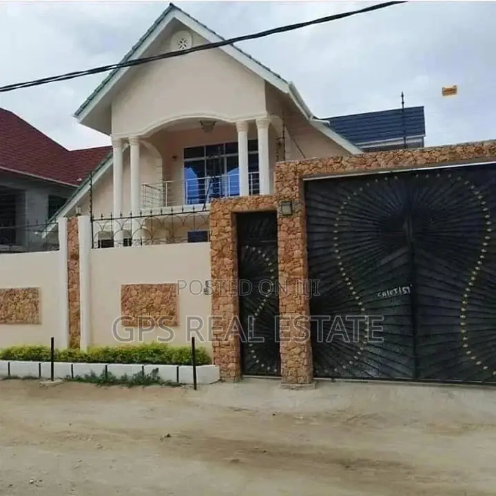 Beach House For Sale At Fungon Zanzibar in Mjini Magharibi