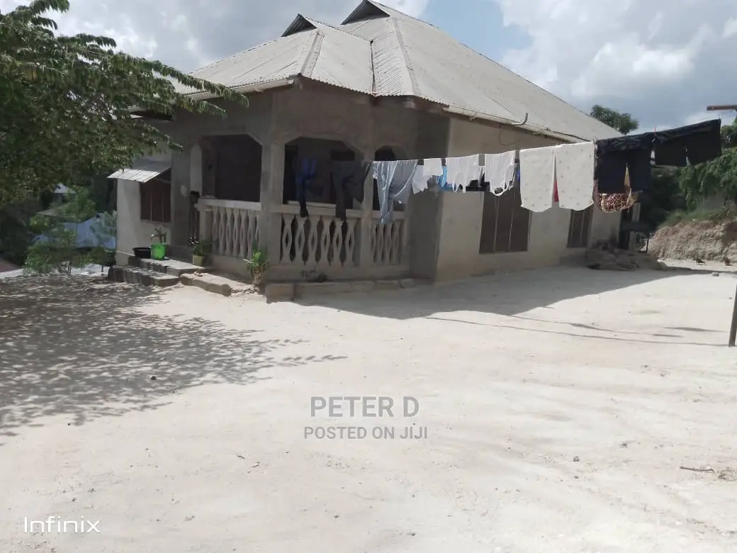 3bdrm House in Mbezi for Sale in Mbezi