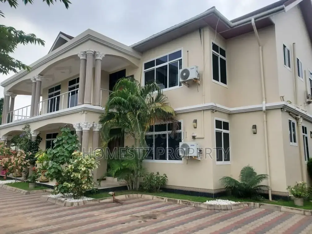 5bdrm Bungalow in Mbezi Beach Juu, Kinondoni for Sale in Kinondoni