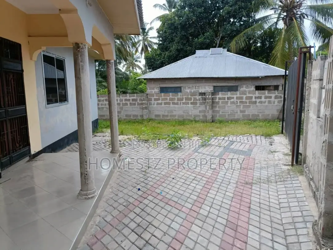 3bdrm House in Giba Njia Nne, Kinondoni for Sale in Kinondoni