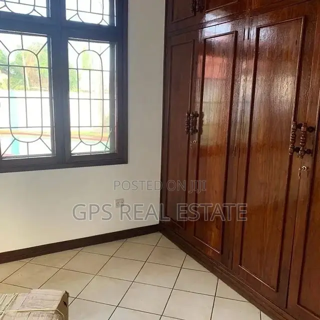 4bdrm Mansion in Bunju, Kinondoni for Sale in Kinondoni